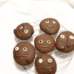クッキー/おやつ作り/おやつ/お菓子作り/簡単/節約 米粉のチョコクッキーを作りました。
かわ…(1枚目)