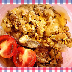 海鮮丼/牛丼/親子丼/丼/梅雨/衣替え/... お弁当今日の一品
揚げ入り親子丼 弁当…