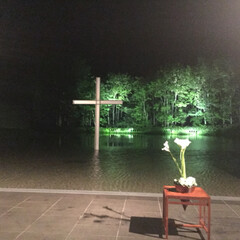イケア/IKEA 北海道星野リゾートにある水の十字架です。…(1枚目)
