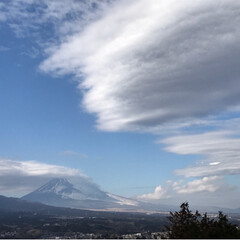 富士山🗻/笠雲/風景 今日の富士山🗻
午後から雨予報
やっぱり…(2枚目)