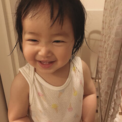 お風呂上がり/1歳2ヶ月/娘 お風呂上がりの末っ子ちゃん。
逃げるよう…(1枚目)