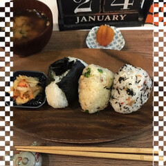 朝ごはん/キジトラ女子/にゃんこ日めくり おはようございます😊
今日から気温が下が…