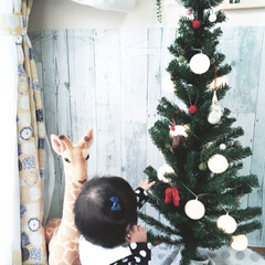 ナチュラル/クリスマスツリー/100均/ダイソー/セリア/雑貨/... ダイソーのクリスマスツリーにセリアの飾り…(1枚目)