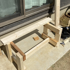 お手伝い/ベンチ/２×４/DIY ２×４材でベンチを作ってみた。
子供たち…(4枚目)