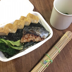 お弁当 海苔弁当🍱

さわらの西京漬け、出汁巻玉…(1枚目)