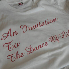 夏/ロゴ/Tシャツ/衣替え/ハンドメイド/ファッション/... こんにちは!
初めて投稿します、ファッシ…