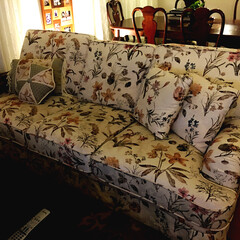 家具 アメリカ製ソファ。3人掛け。大人でも横に…(1枚目)