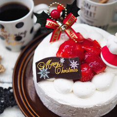 クリスマス2019/リミアの冬暮らし/ダイソー/100均/キッチン雑貨/雑貨/... クリスマスケーキです。定番のいちごのケー…(1枚目)
