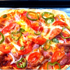 簡単/カリカリ/ふわふわ/チーズたっぷり/手作りピザ🍕/雨季ウキフォト投稿キャンペーン/... コンテスト応募します
ランチに手作りピザ…