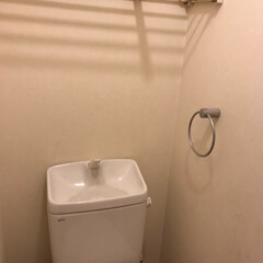 トイレ/DIY/リフォーム 家の、トイレ🚽の、壁紙やってみた〜〜❣️…(2枚目)