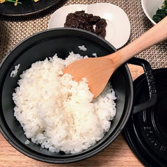ストウブ/炊飯器/断捨離/炊飯器のない生活/ストウブでお米を炊く/鍋でお米を炊く ストウブ16cmでお米を炊いています。炊…(1枚目)