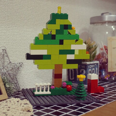 LEGO/クリスマスツリー/こどもと暮らす 息子と一緒にLEGOブロックでクリスマス…(1枚目)