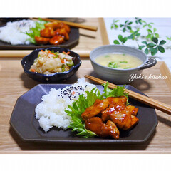 ポークチャップ/和食/器選び/器で食卓が変わる/器使い/器好き/... *
お夕食 𐂐.·˖*
*
❋ 一口ポー…