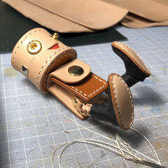 レザークラフト/DIY/革/ハンドメイド/雑貨 #レザークラフト#ハンドメイド#革細工#…