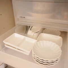 台和 メラミン 立ちレンゲ 白 MR-13 RLVN702(レンゲ)を使ったクチコミ「小皿や取り皿、箸置きなど細かなものも引き…」(1枚目)