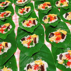 おうちごはん/暮らし/うちの定番料理 郷土料理の朴葉寿司

今年もこの季節がや…(1枚目)