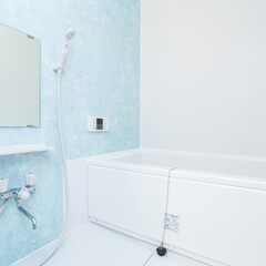 浴室・風呂/浴室/風呂場 ワンサイズアップの広い浴槽に変更。壁もタ…(1枚目)