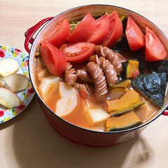DANSK/赤いお鍋/当選/おめでとう/ありがとう/MILIAさんlove/... 毎日、煮込んでばかりの料理だけど、最高の…
