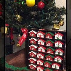 コインチョコ/チロルチョコ/アドベントカレンダー/DIY/カルディ/クリスマス 去年買って
ペイントしたカルディのアドベ…(2枚目)