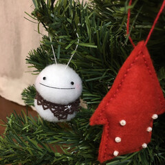 オーナメント/ゆきんこ/ふわふわ/クリスマス/クリスマスツリー/ハンドメイド/... クリスマスツリーに手作りの飾りつけを。キ…(2枚目)