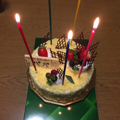 誕生日ケーキ/スイーツ 本日51歳になりました。誕生日おなじ人い…(1枚目)