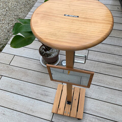 お一人様テーブル/ガレージ/ハンドメイド/DIY 1人用のテーブルを作りました。
ガレージ…(2枚目)
