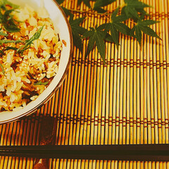 豆苗と豚肉炒め/スパサラ/小松菜の和え物/今夜のメニュー/炊飯器料理/食卓を囲む/... 簡単炊き込みご飯🍚
【お米 2合】
シ…