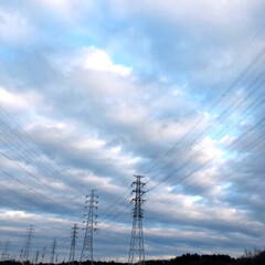 夕焼け雲/雲/ウォーキング/おでかけ/風景/おでかけワンショット 本日のウォーキング！
田舎の風景👍
綺麗…(1枚目)