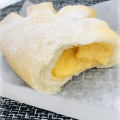 焼きたて美味しい/手作りパン/クリームたっぷり/パン作り 本日パン教室のレッスン🍞
白いクリームパ…(3枚目)