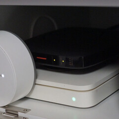 BUFFALO ネットTV対応 11n/a &amp; 11n/g 無線LANルーター イーサネットコンバーターセット WZR-HP-AG300H/EV | バッファロー(掃除機)を使ったクチコミ「ルーターはテレビボードの中に隠してます。…」(3枚目)