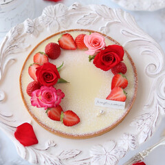 ホワイトチョコレート/cake/Rose/Flower/手作りおやつ/手作りお菓子/... 🥀ホワイト生チョコタルト

エディブルフ…(1枚目)