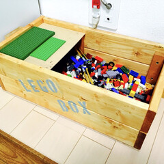 木箱/おもちゃ箱/LEGO/レゴブロック収納/レゴ収納/レゴ/... レゴブロックを一つにまとめたくて木箱を作…(1枚目)