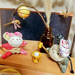 季節のミニチュア/ハンドメイド/雑貨 ♡狐面　🦊

今、お飾りしてる季節のコー…(2枚目)