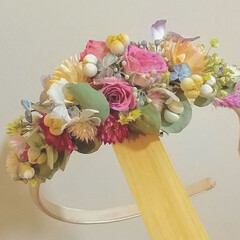 ドライフラワー/雑貨/ハンドメイド/おしゃれ/花 昨日のカチューシャ②は、表裏を作らず、頭…