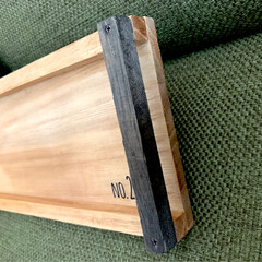 木製トレイ/多肉植物/雑貨/LIMIA手作りし隊/ハンドメイド/DIY/... セリア木材で持ち手付きトレーを作りました…(2枚目)