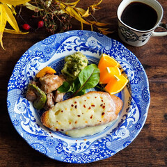 料理/ハニーマスタードチキン/器好き/朝ごはん/トーストアレンジ/おうちカフェ/... ⚪︎チーズフランス
⚪︎ハニーマスタード…
