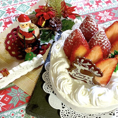 いちご/手作りケーキ/おうちおやつ/クリスマスケーキ/クリスマス/クリスマス2019 佐賀のいちごさん🍓
初めて食べました。
…(1枚目)