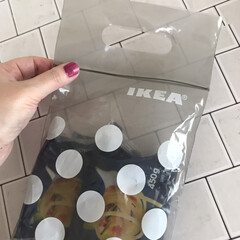バリラ スパゲッティ No.3 700g 3個(その他麺類、パスタ)を使ったクチコミ「IKEAの持ち手付きプラスチック袋。
1…」(1枚目)
