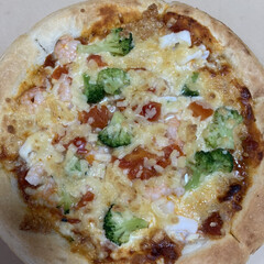 食べ応え/冷凍/ピザ 今日の私のお昼です。
冷凍のシーフードピ…(1枚目)