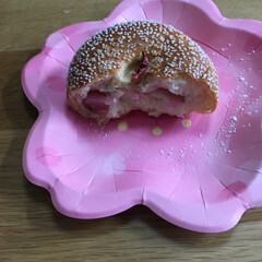 ピンク ダイソーで買った春らしい紙皿、やっぱりピ…(2枚目)