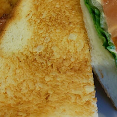 サンドイッチ/ハンバーガー/ランチ/雨季ウキフォト投稿キャンペーン/おでかけ/はらぺこグルメ 西巣鴨にあるアンバープレイスさん🍔
牛肉…(2枚目)