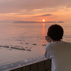 サンセット/夕陽/海好き/海/加太/和歌山/... 和歌山の加太に1泊旅行に行った際、ホテル…(1枚目)