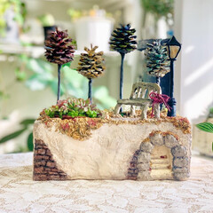 秋/YouTube動画/YouTubeチャンネルあります/YouTube/プランツガーデンパラダイス/plantsgardenparadise/... 秋の公園をモチーフにした
モルタル鉢を作…
