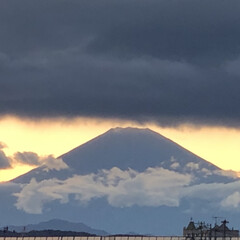 富士山/空/夕日 今日の夕焼け富士山🗻
久しぶりに見れて癒…(2枚目)