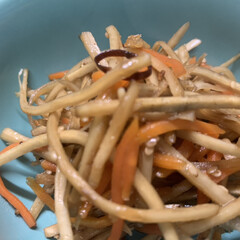 鷹の爪/ごま油/三温糖/きんぴら/にんじん/ごぼう/... 今日の夕飯


しめじ　たくさん購入した…(3枚目)