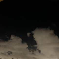夜空 夜空…

くっきり  雲。

今夜から雨…(1枚目)