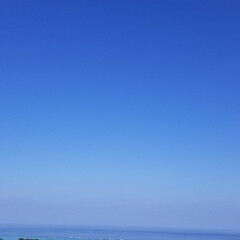 ブルー/海 沖縄の海、景色は東京じゃなかなか見られな…(2枚目)