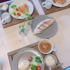 ベランダ菜園/友人の/手づくりパン/モーニング/おうちごはん/暮らし 朝ごはん🥖☕️
練乳バターフランス
美…