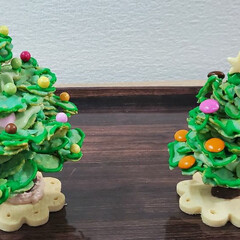 コーンフレーク/クリスマスツリー/クリスマス コーンフレークでクリスマスツリー作りまし…(1枚目)