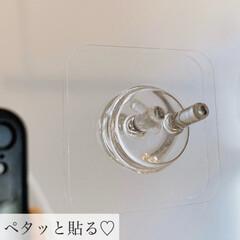 西川産業 グレー フェイスタオル TT27200535GR(美顔器)を使ったクチコミ「歯ブラシ収納はSeriaのフィルムフック…」(4枚目)